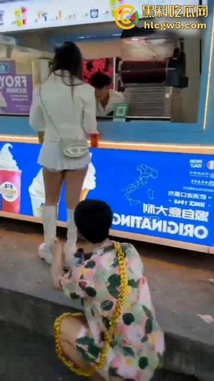 快手网红【祁天道】三亚户外直播 街边用竹签捅少女屁股 因诈骗入狱3年 出狱后毫无底线直播-10