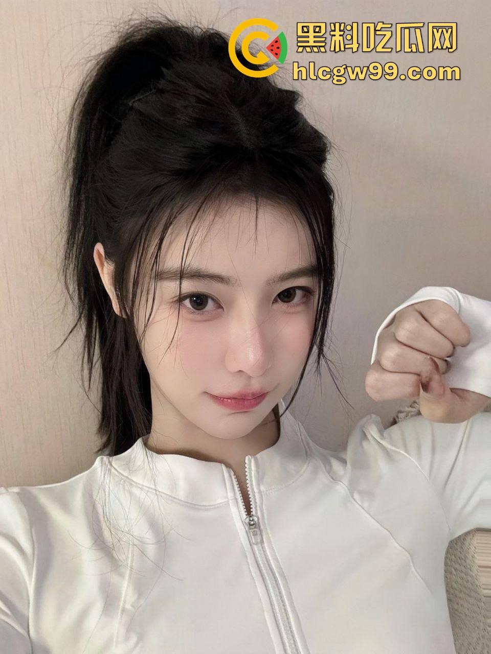 中央戏剧学院播音学妹【林蔚】被男友背刺,情侣私拍做爱视频流出,口交呻吟无套猛操,玩得好花让人看懵!-5