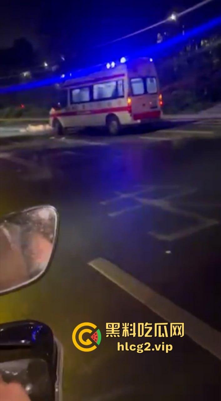 这哪里是开的太快是飞低了 时速过快致花季少女当场断腿身亡-6