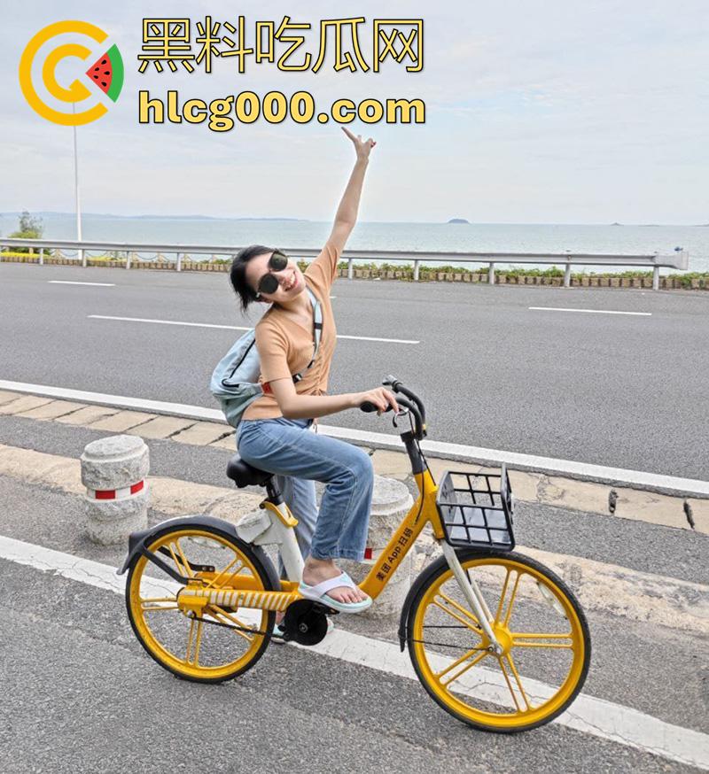 青岛港湾职业技术学院【李琦杉】,表演艺术专业母狗,为了买包和奢侈品,被富哥包养各种调教!-4