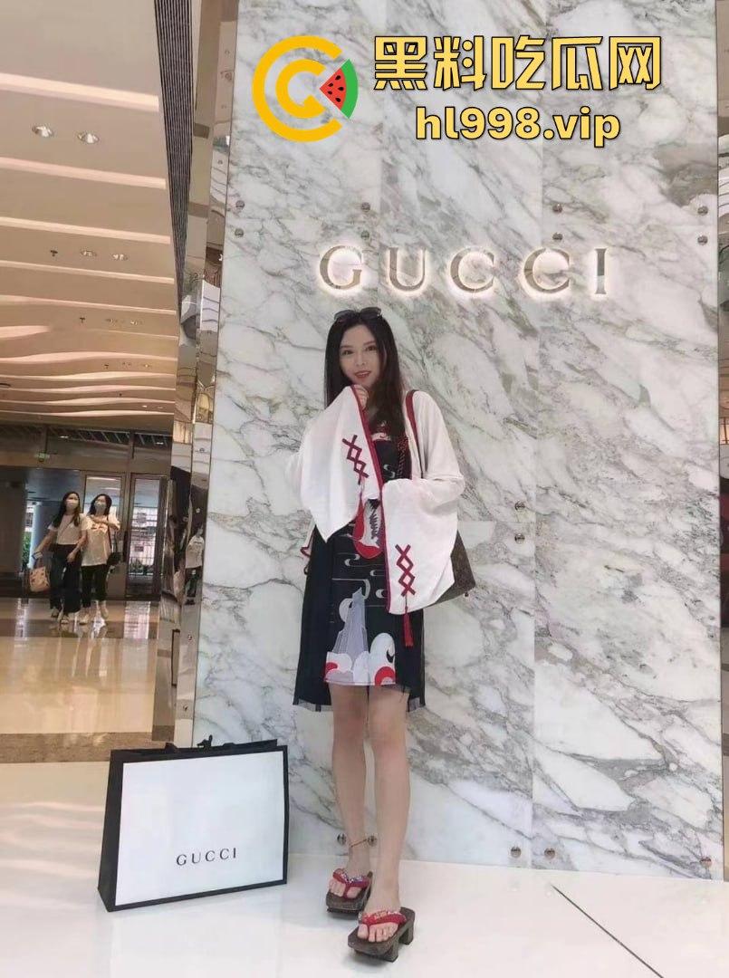 厦门湖里区巨乳长腿少妇【妮妮】曝光!性瘾患者,饭可不吃鸡巴天天不能断!-4