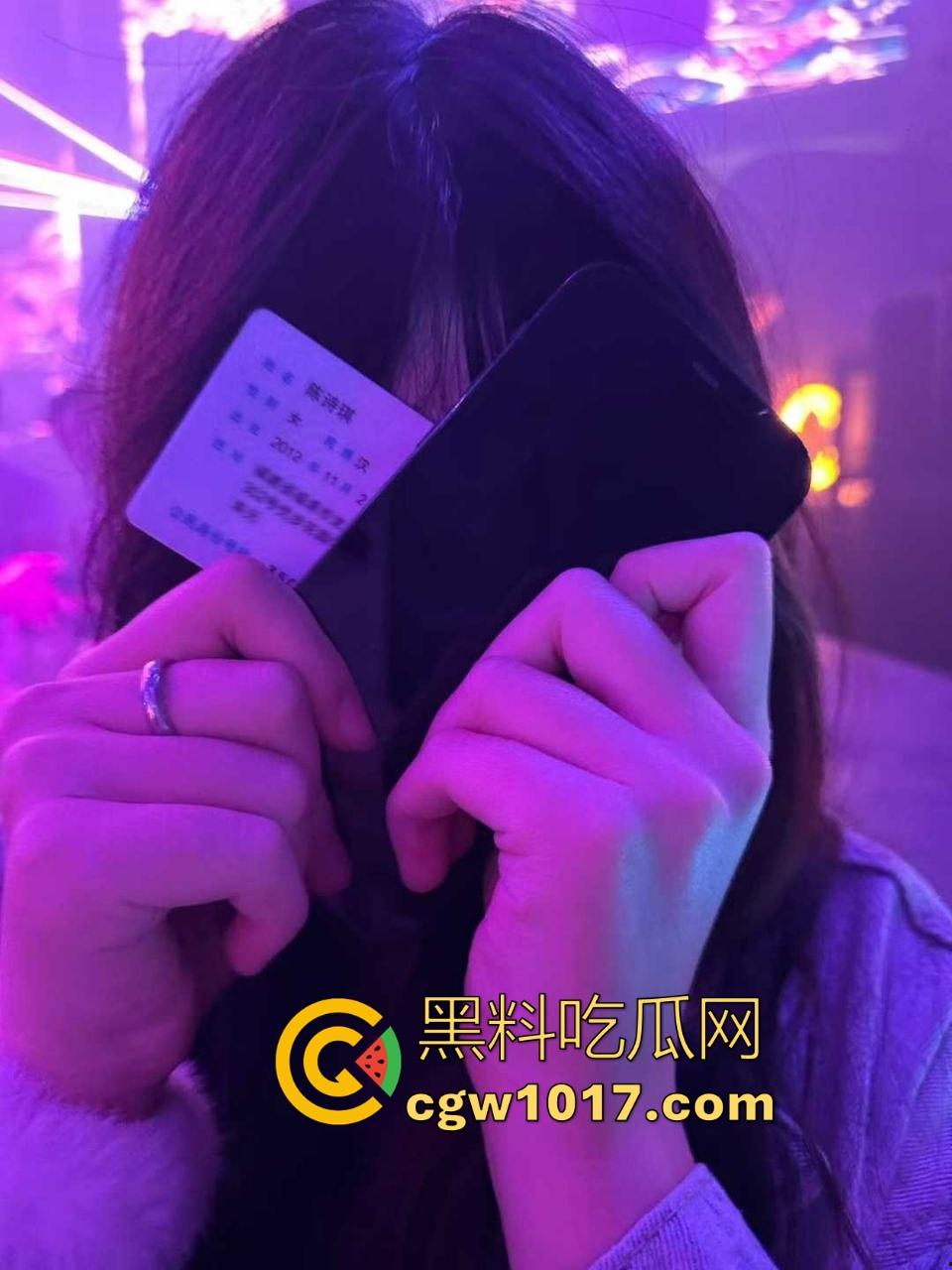 清纯小仙酒后失态没憋住拉一车屎!你这酒也喝不过屎也憋不住是真的才,醒来后怕是要找个洞钻进去囖!-10