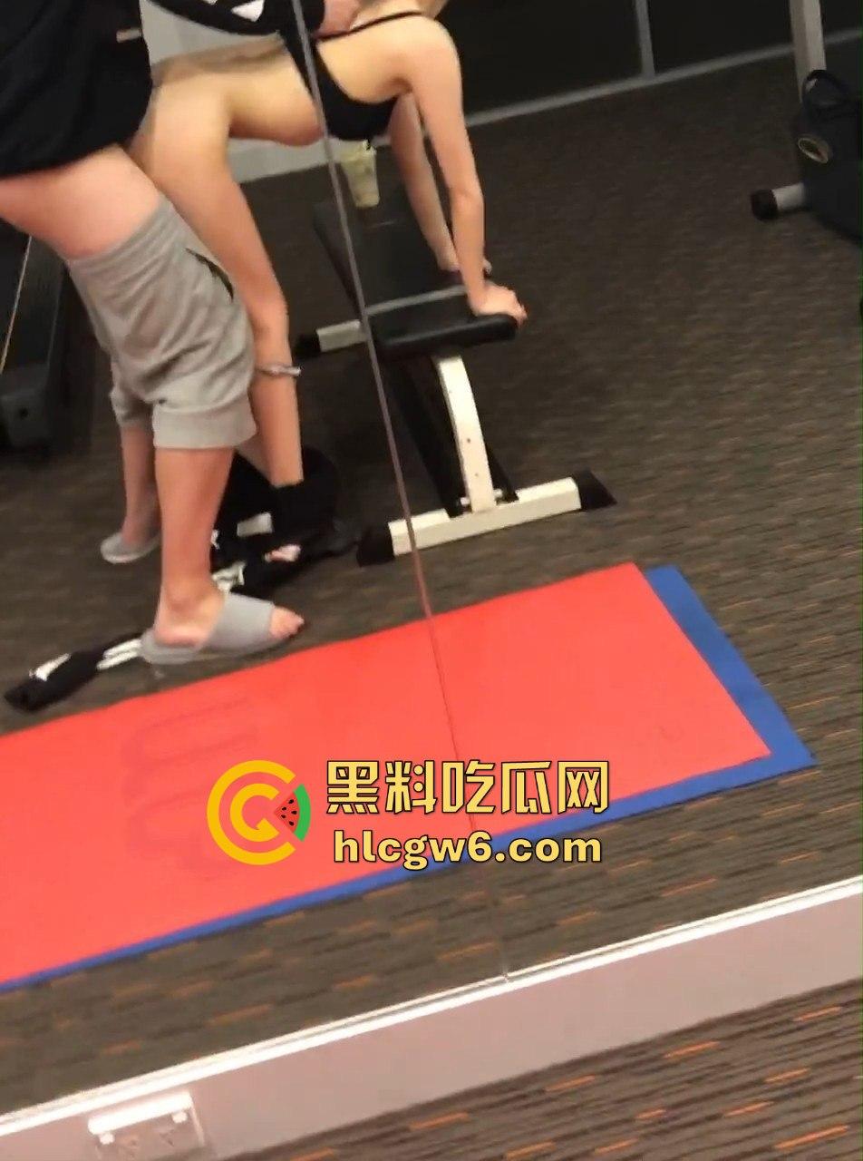 分手两年还能搞,夜店母狗主动求操,小哥的每一次猛干都能让她回味到失控!前女友现炮友,骚到人神共愤!-10