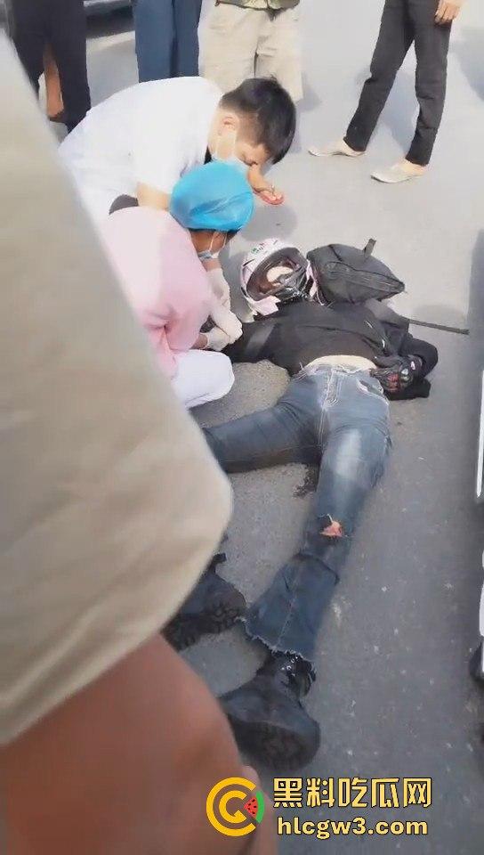 19岁网红女骑手【万小橘】三亚车祸离世,朋友说距离她的20岁生日只差几天!-9