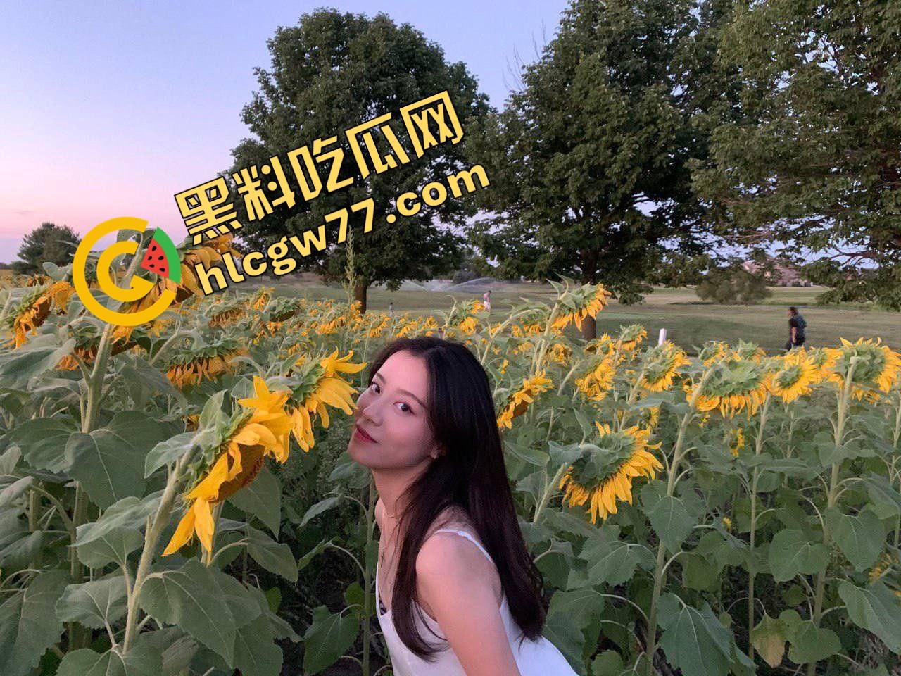 河南郑州斗鱼小主播【莉莉】兼职外围小母狗,家里情趣装备堆成仓库,前戏调情一条龙,洗澡伺候完直接开操!-1