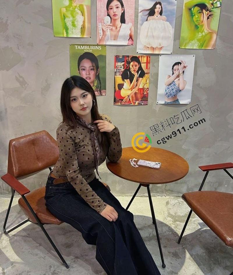 河北大一校花【伏林琳】约炮视频流出！童颜巨乳，白嫩肥臀，骚逼粉嫩，多姿势爆操浪叫不断-2