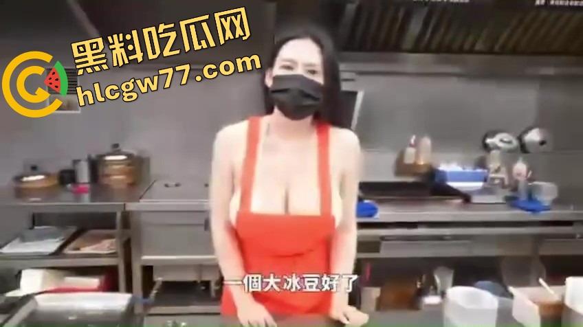 台妹夜市开摆,个个大奶DEFG甩成波浪鼓,白花花一片走火入魔,收复已迫在眉睫!-3