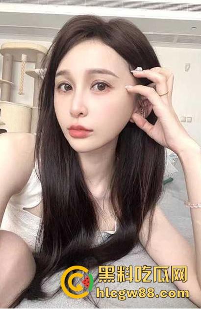 体育特长生爆操哺乳期少妇 不止会高潮喷水 连奶水都被挤出来了 简直太极品了-2