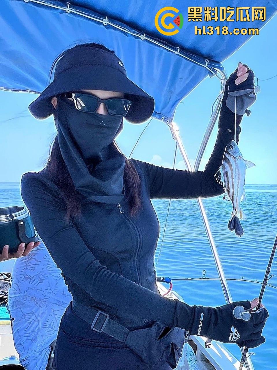 不好意思用力太猛!把刚认识的钓鱼媛都操哭了,极品性感名媛被当地肉便器猛操,上午钓的鱼晚上吊的她!-3