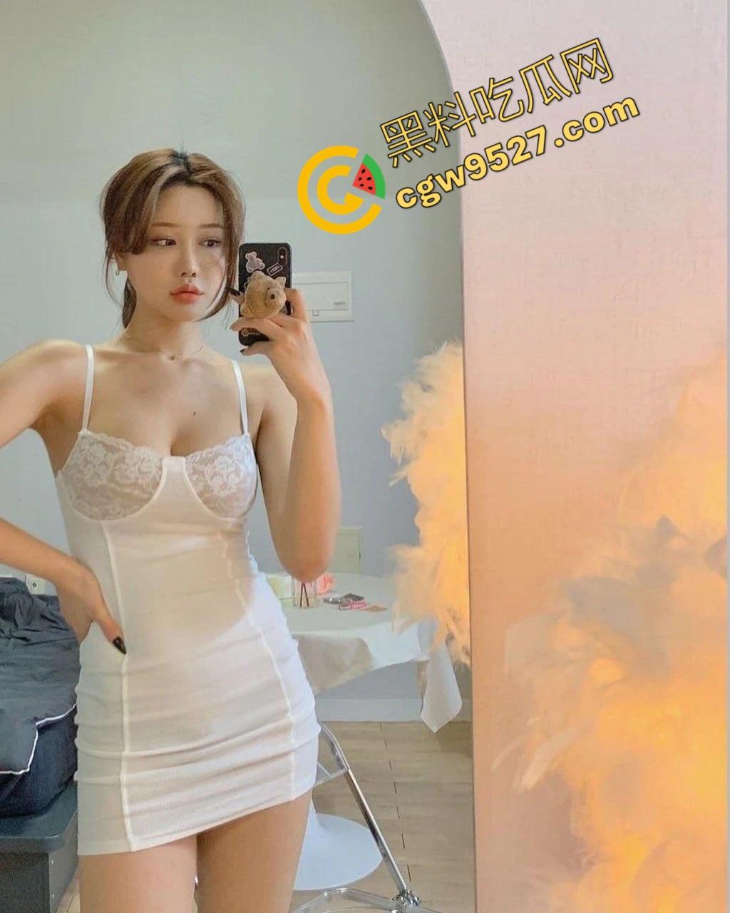 韩国顶级女团成员【eemiim】被财阀潜规则！酒店约炮视频流出， 高冷女神秒变母狗，极品身材大饱眼福