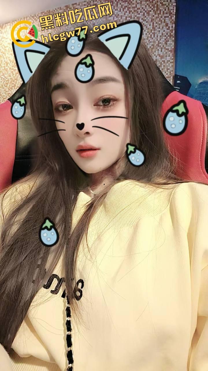 日本骚留子玩疯了,垃圾桶里骚穴倒插成肉便器,蜜穴开张求陌生人爆射!-4