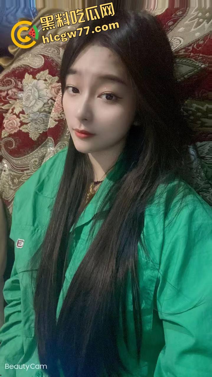 日本骚留子玩疯了,垃圾桶里骚穴倒插成肉便器,蜜穴开张求陌生人爆射!-5