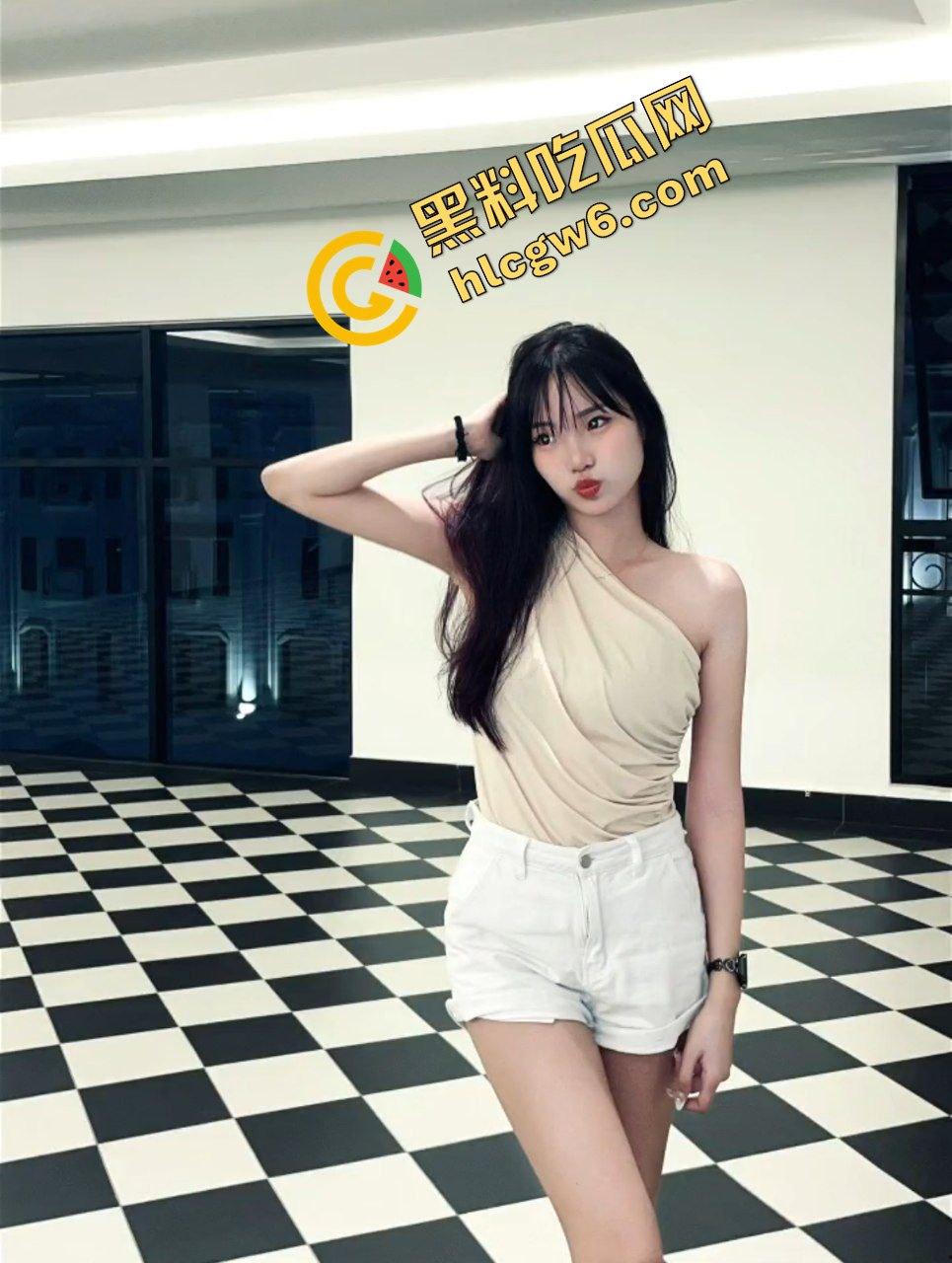 广东江门spa按摩技师反差骚鸡『薛萌』上门按摩口交深喉 爆干骚穴无套内射白浆直流！原创独家流出！