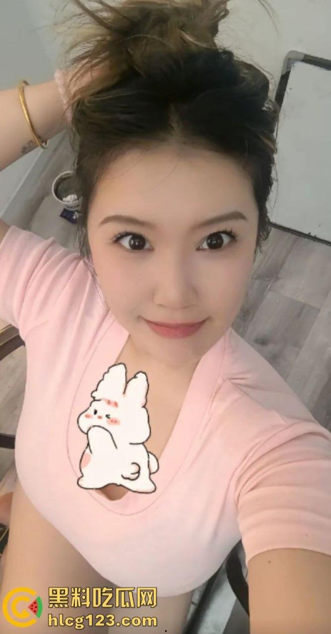 这奶子比我头都大!抖音巨乳网红 【G宝】 奶子绝对的真 这得多大罩杯啊!-6