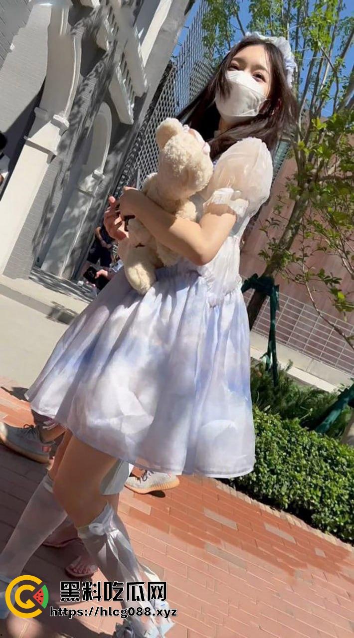 漫展捡漏极品洛丽塔嫩逼白虎妹曝光,粉穴嫩得能拧水,大哥操完显摆全网,舔狗直接气炸!-3