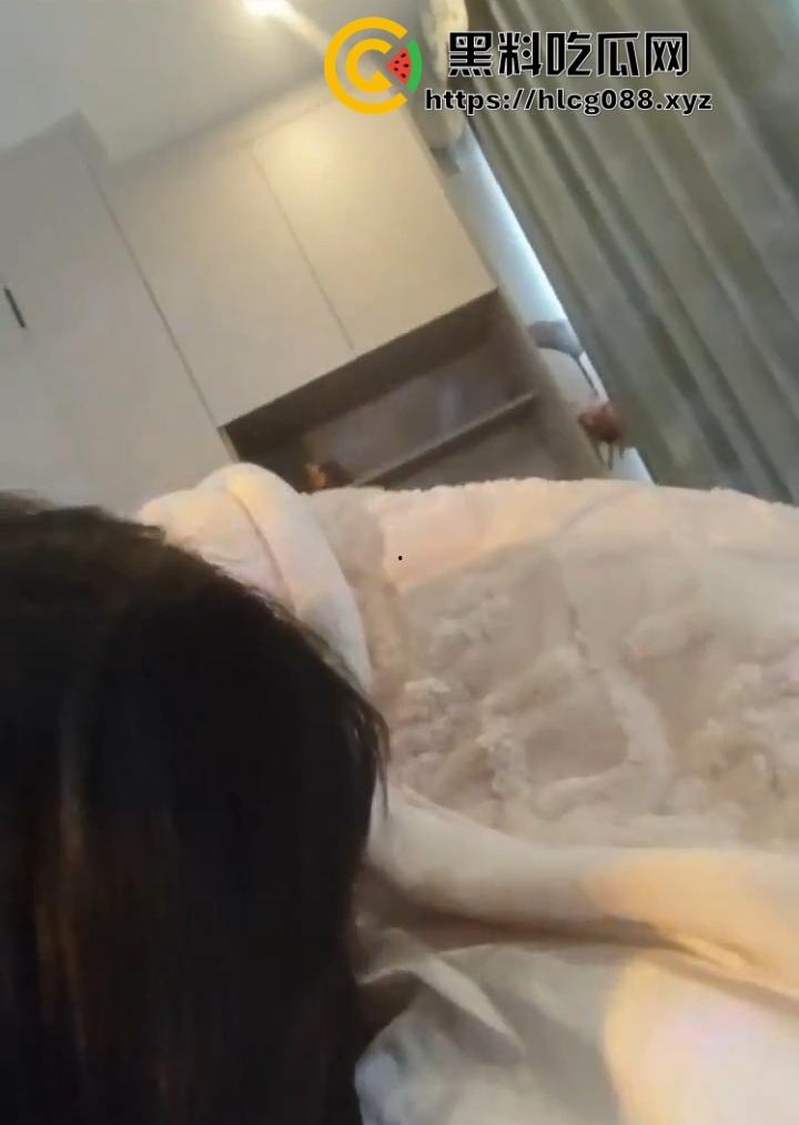 漫展捡漏极品洛丽塔嫩逼白虎妹曝光,粉穴嫩得能拧水,大哥操完显摆全网,舔狗直接气炸!-7