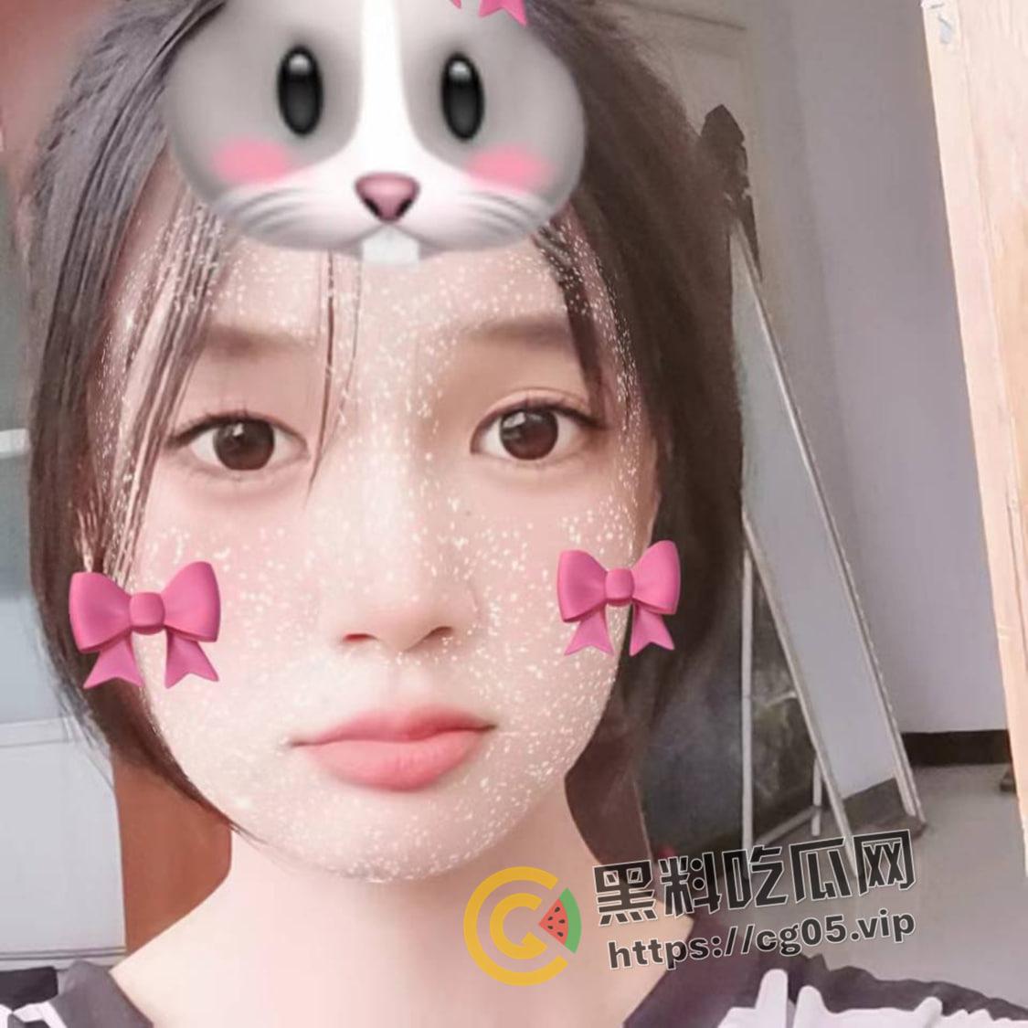 山东菏泽女高中生被大学生网调!娇嫩的小胸和粉嫩的小穴每日拍照打卡 这就是成功的男人吗-7