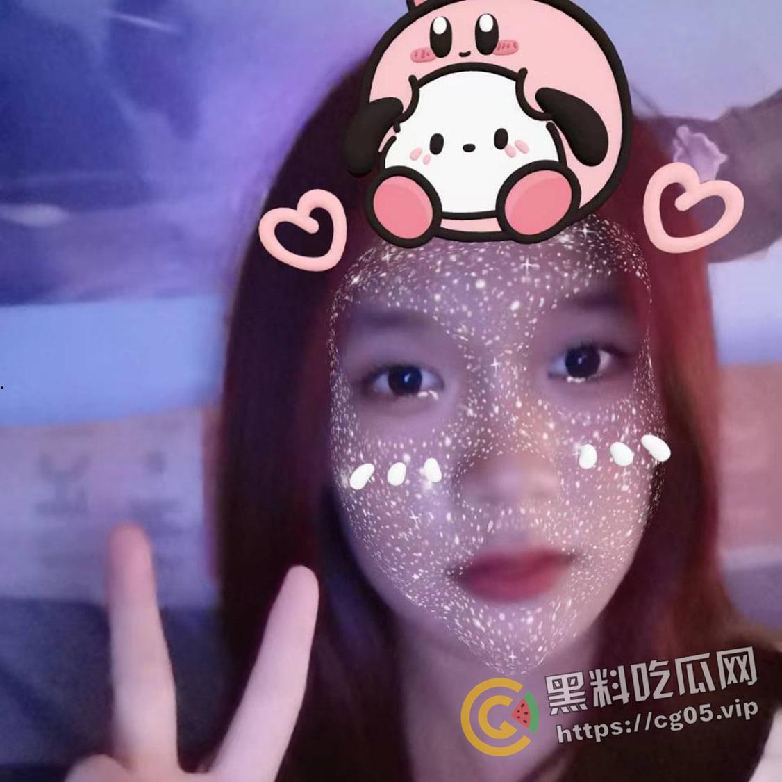 山东菏泽女高中生被大学生网调!娇嫩的小胸和粉嫩的小穴每日拍照打卡 这就是成功的男人吗-8