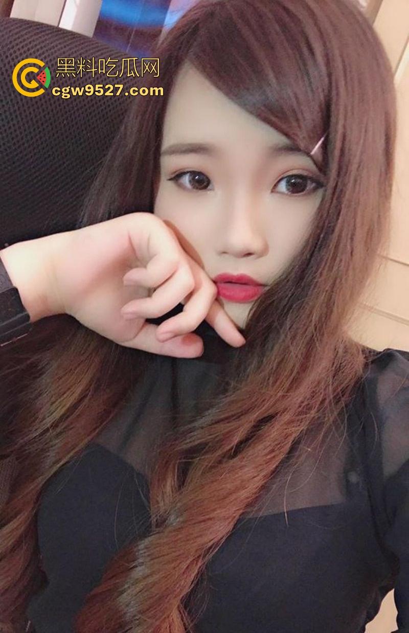 湖南师范大学【林晓莹】清纯D奶美女被男友无套爆操,主动撅臀后入,粉嫩馒头逼被操到红肿,私密视频曝光!-4