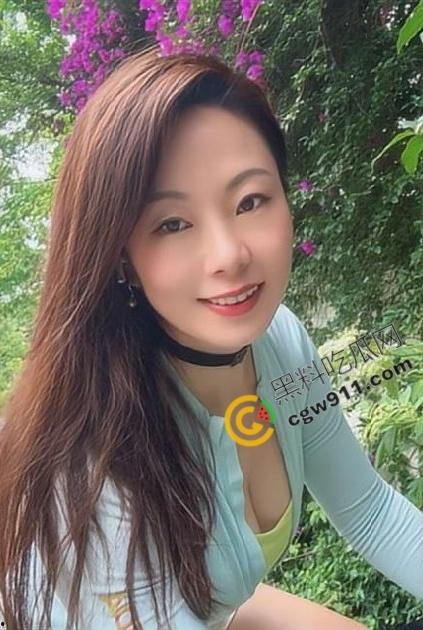 海角大神爆操醉酒妈妈!近亲相奸酒后成功开发的妈妈的屁股,第一次进入紧绷的菊花,狂野激情迷乱夜-2