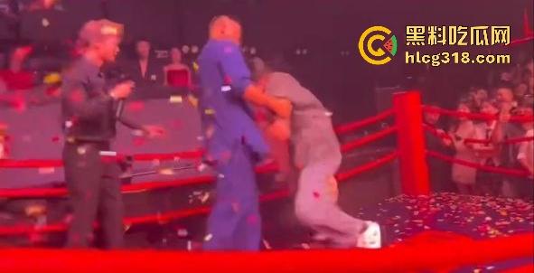 马保国酒吧商演假戏真做险被揍出鼻血!幸好主持人救场,不然闪电五连鞭要失传了!-8