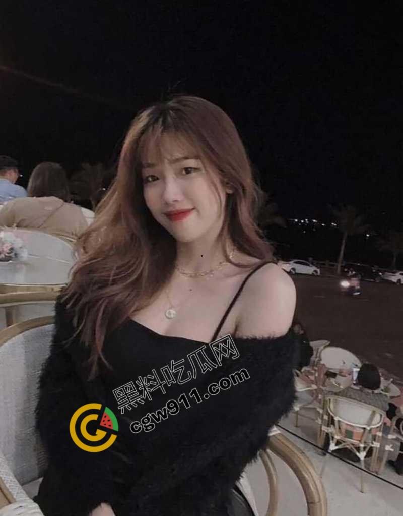 广西职院校花【韩诗瑶】大胆私拍,狂野自称母狗,嫩穴湿滑被大屌暴操,淫荡魅力沸腾全校-2