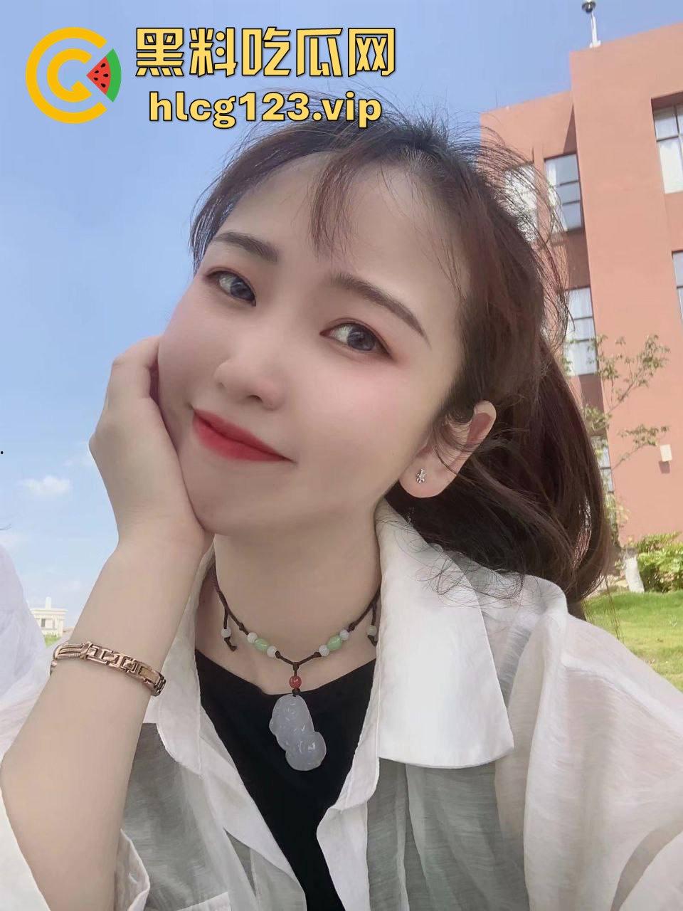 山东学妹【刘露璐】啪啪视频流出!清秀外表,疯狂内射网友直呼顶不住!-5