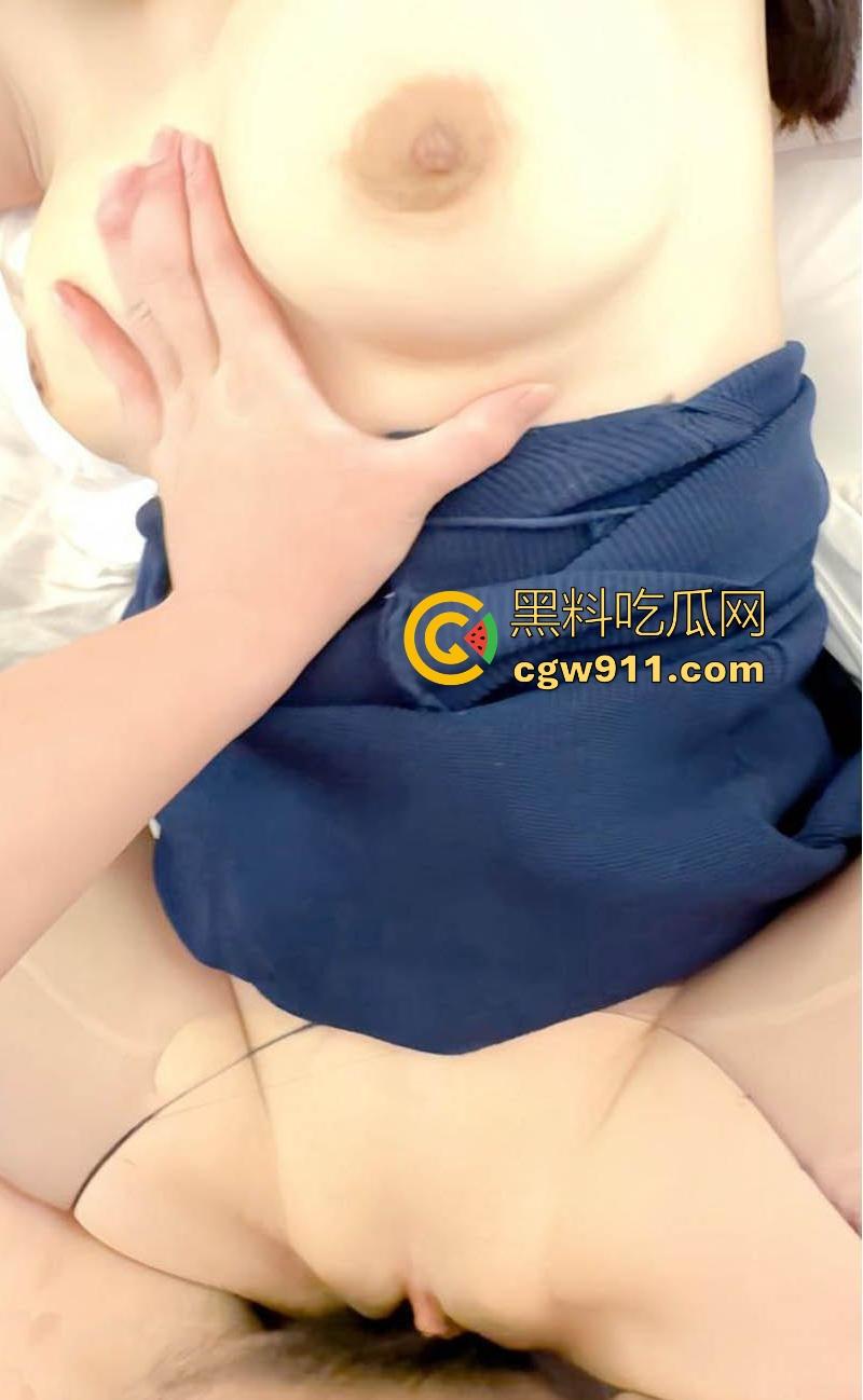 姐姐御萝双修,白虎一线天骚逼淫水横飞,玩上头时暴力开肛导致肛裂出血,国庆福利硬到喷射!-5