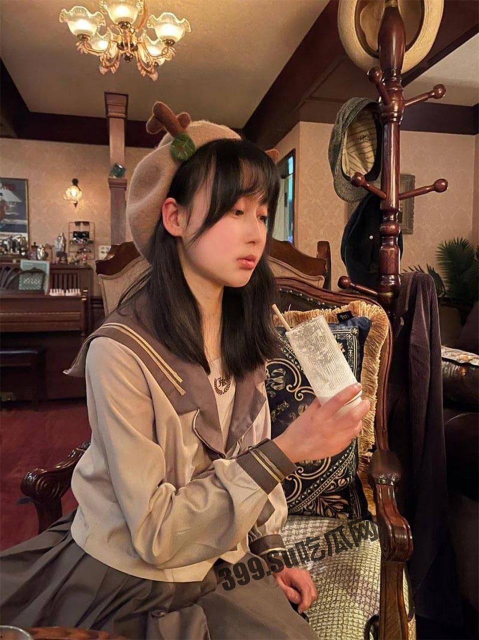 淬炼商学院 别都学院 19 级李启丹 SM 深度爱好者 捆绑、抽打、图钉插入!极度清纯反差婊-8