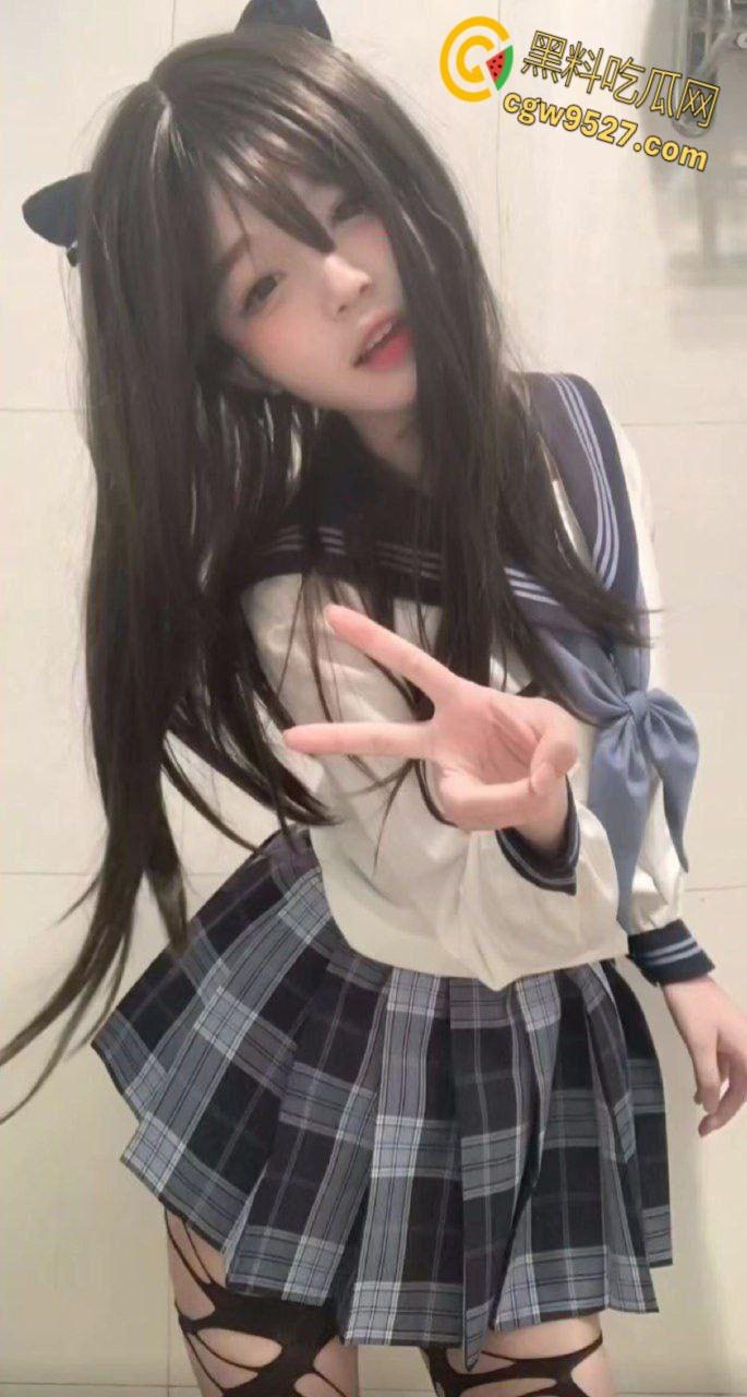 吉林大学母狗【王靖玥】,外表清纯生人勿近,实则内心饥渴难耐,每次放假都迫不及待约炮 !-5