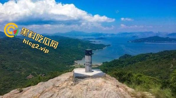 测量界活春宫片疯传!男女在香港大屿山【标高柱】旁激战,场面震撼引发热议!-2