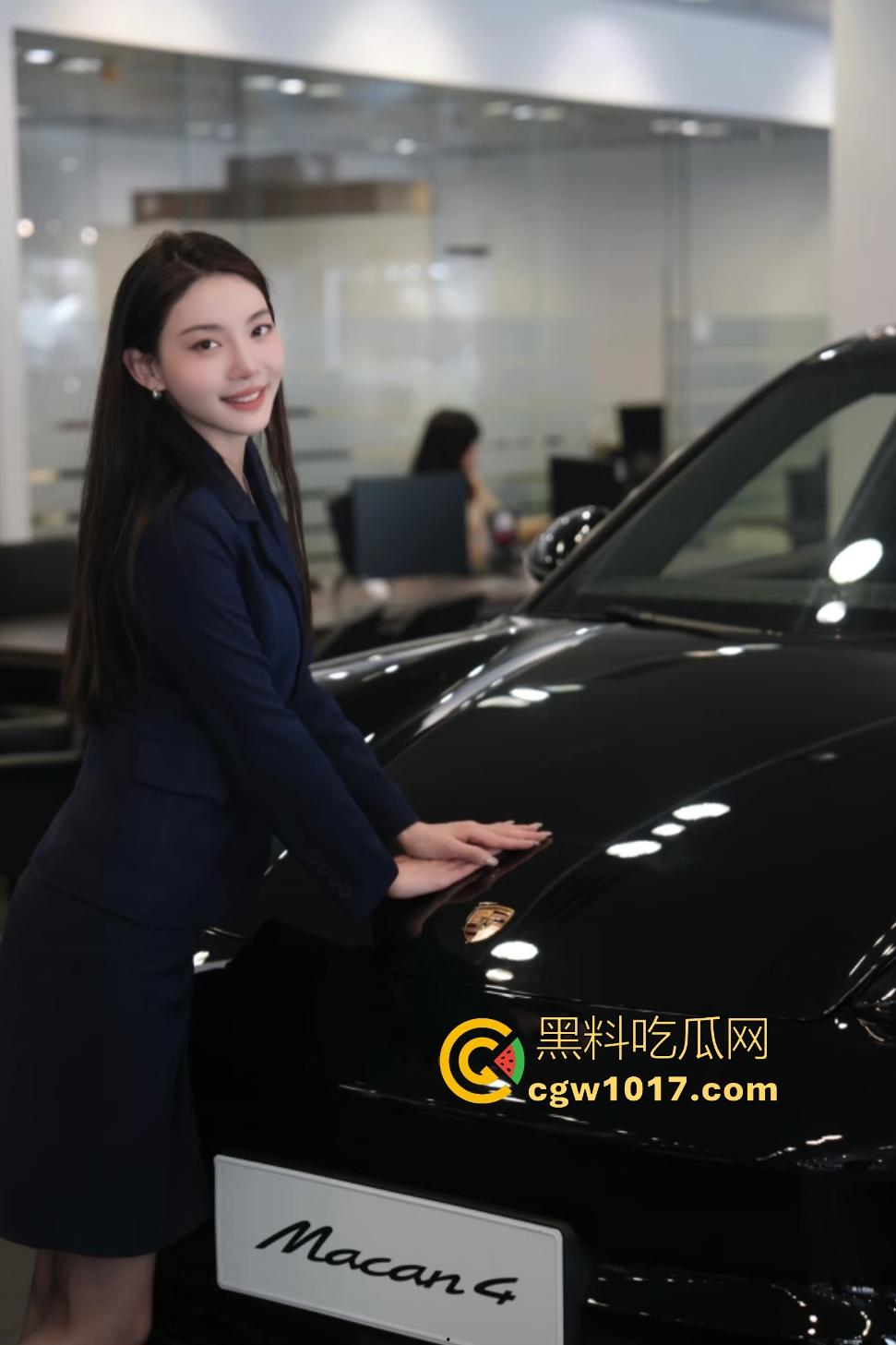 保时捷巨乳销售为业绩献身金主爸爸,操到奶头硬成石头,浪叫婉转如黄莺,边挨操边语音叫爸妈买菜“妈我今晚加班”!-1