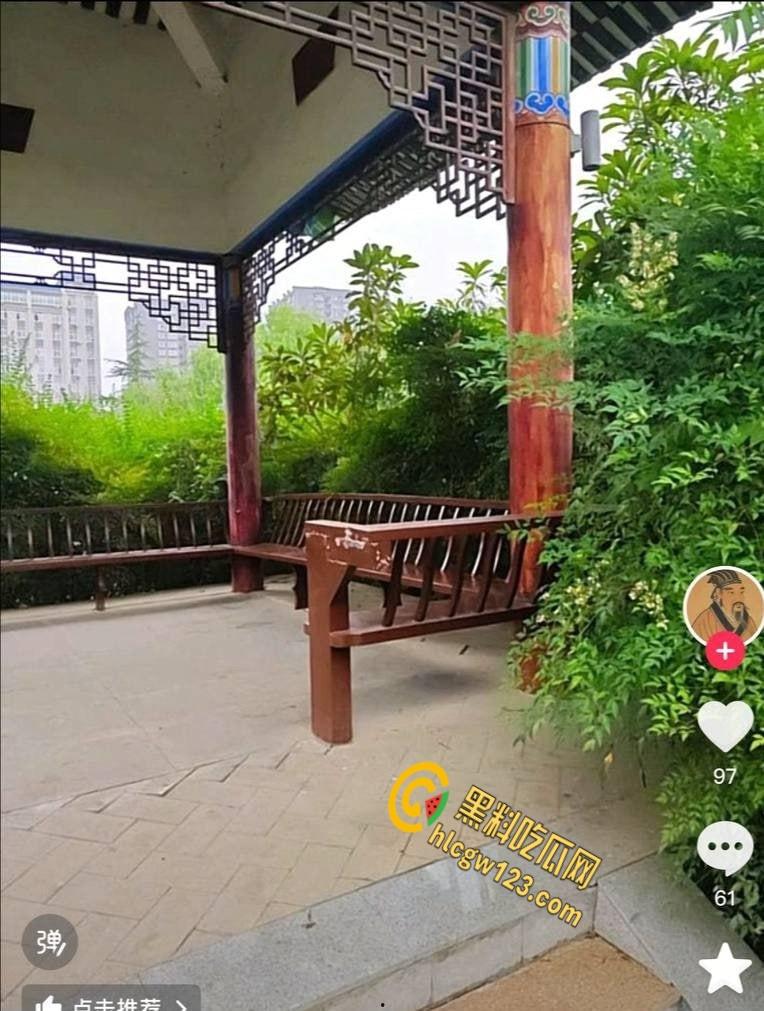 陕西理工大学情侣,户外激战全网疯传 40秒,完整版视频记录两人激情野战 !-6