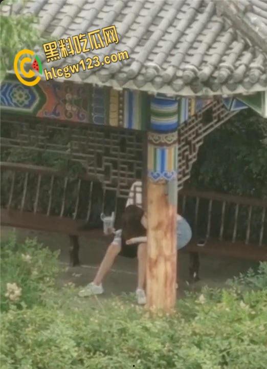 陕西理工大学情侣,户外激战全网疯传 40秒,完整版视频记录两人激情野战 !-7