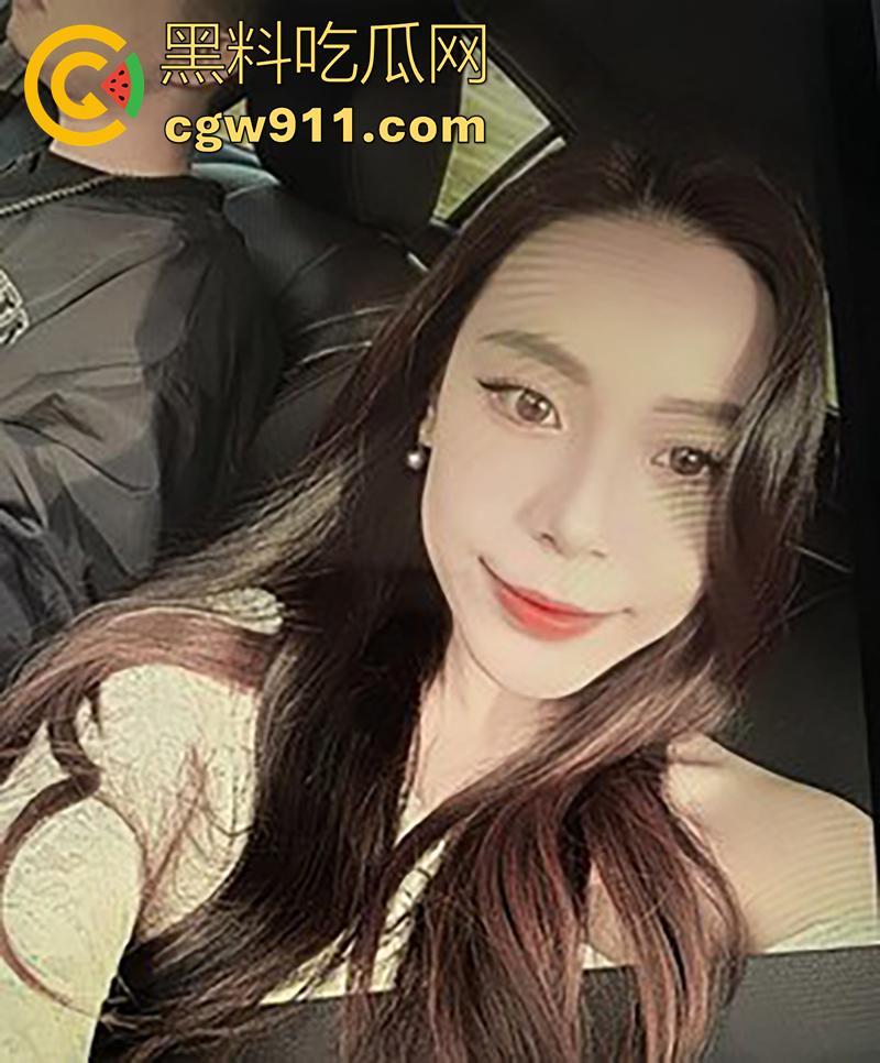 河南许昌风骚人妻【刘莉莉】,婚后背着老公追求性爱刺激,穿情趣制服偷情大屌男,性爱私拍视频被流出!-3