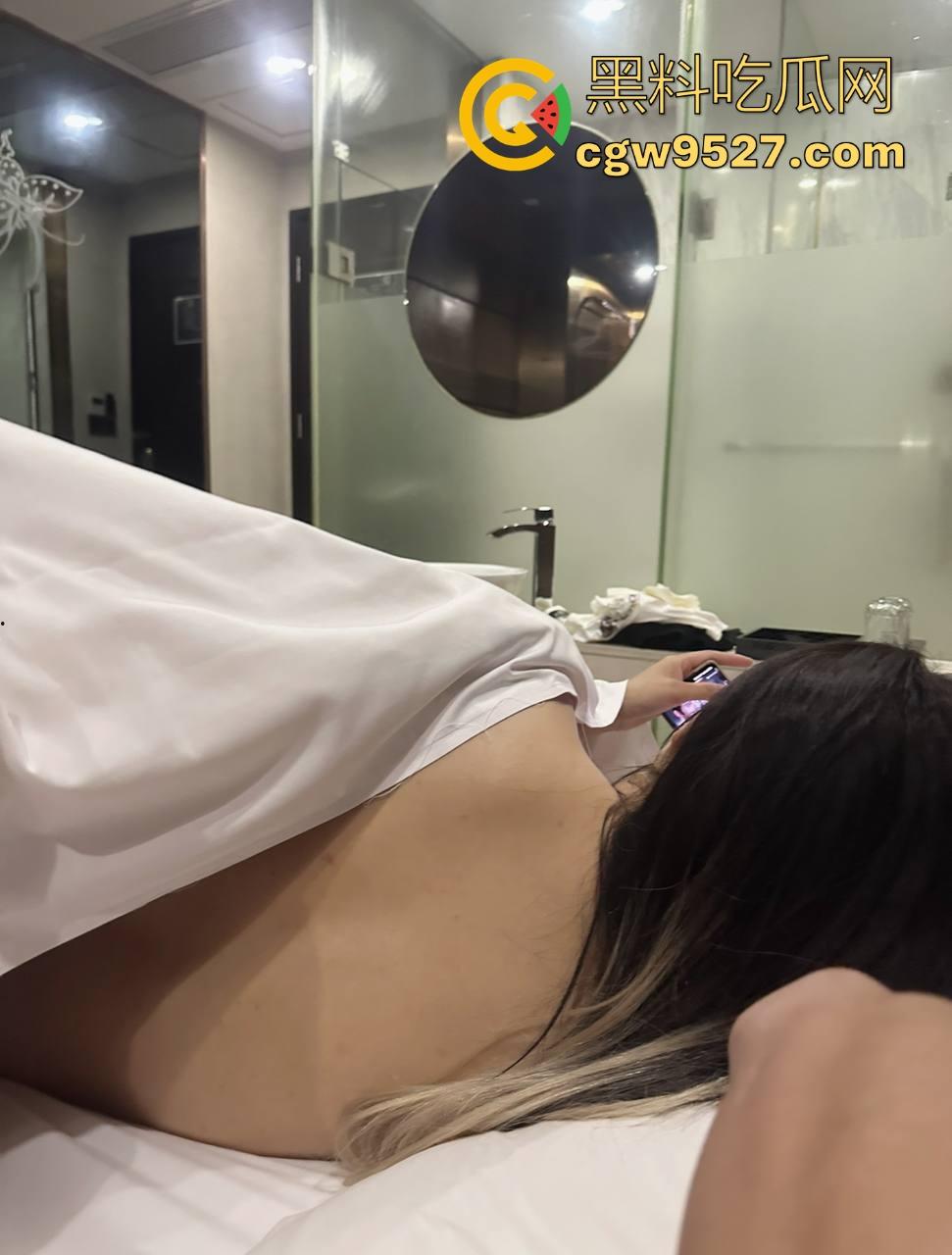 给渣女花了70万,最后只潦草的操了几次就分手了,真心对待换来的只有背叛,一气之下曝光捞女性爱视频!-4