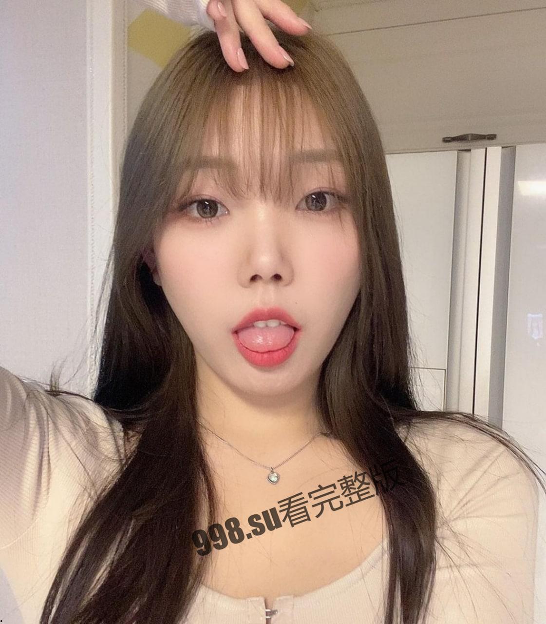 【反差女友】超听话的兔牙小姐姐 喝醉后被男友按在马桶上操-4