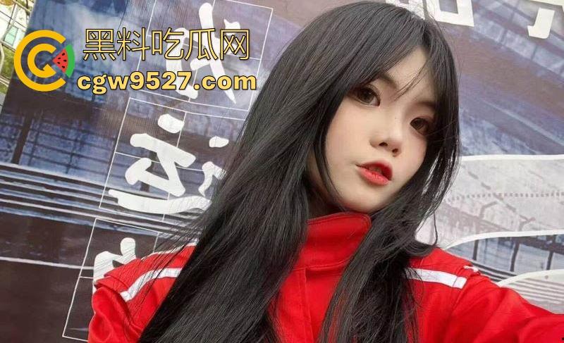 山西清纯嫩妹【林佳艺】 从清纯的少女到骚货反差惊人,露脸展示高超口交技巧,口交骑乘后入玩法多样!-4