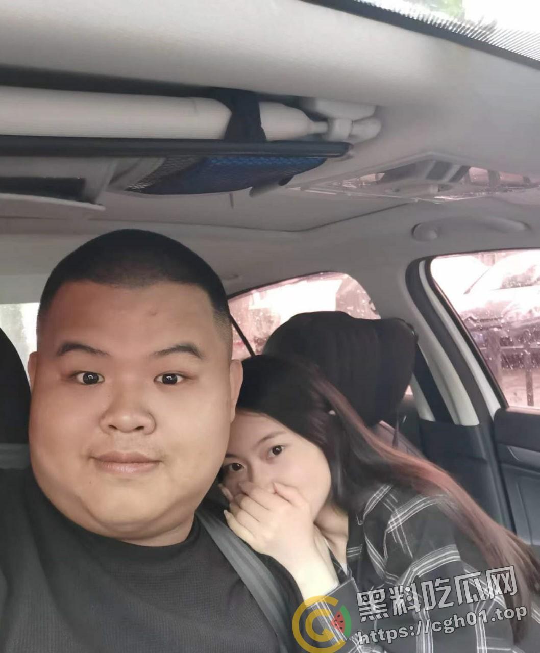 网盘泄密!大块头肥猪调教反差小萌妹 毒龙 深喉花样百出 玩得妹子快喘不过气-1