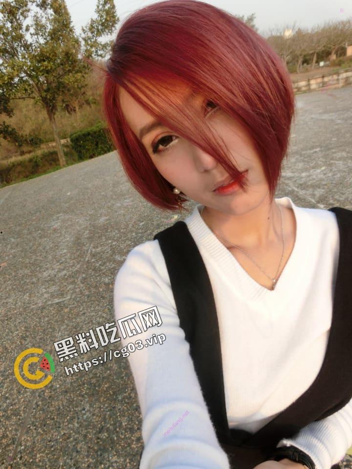 台湾情侣泄密  台中小有名气的美女模特  酒后瘫软无力 被眼镜男友录制性爱视频流出-2