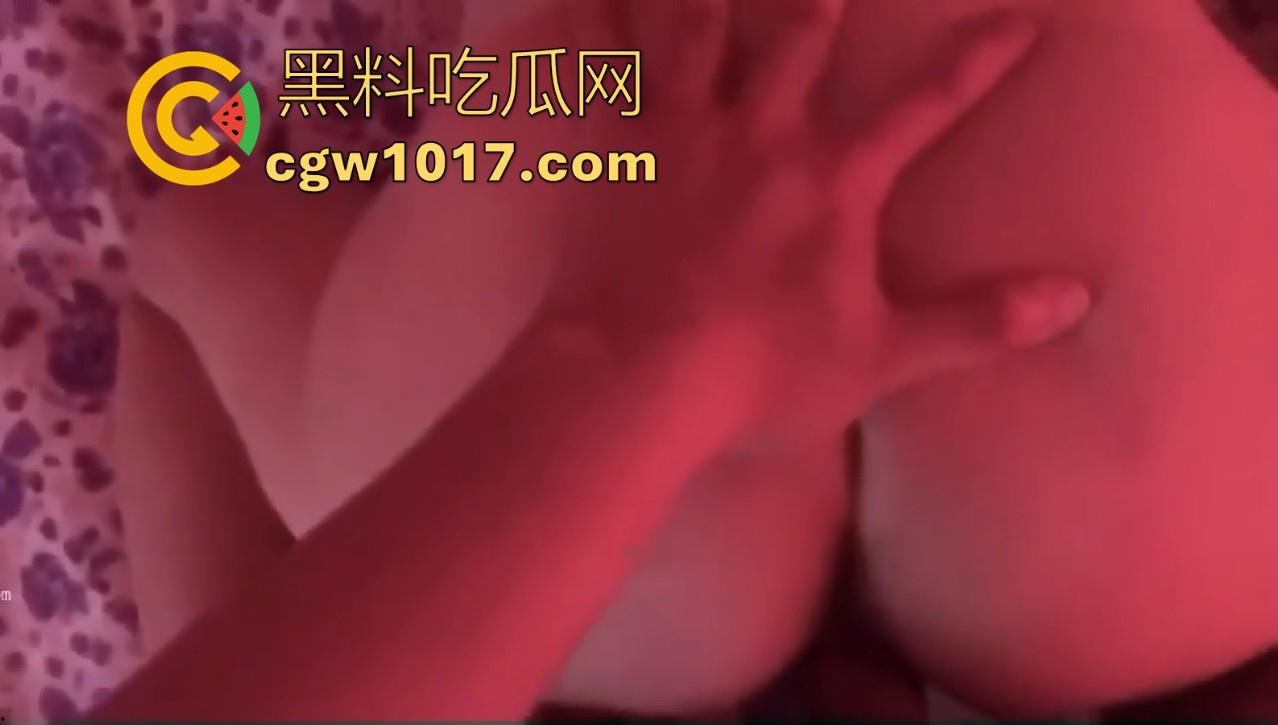 黑料探店系列!真实走进美团高星私人电影院,价格只能说略贵,能操能扣为所欲为,这身材颜值物超所值!-14