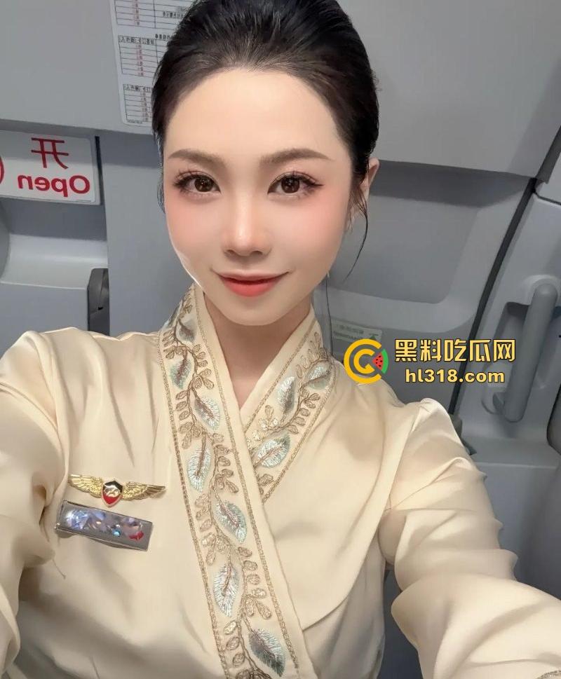 四川航空99年空姐【张美丽】气质空姐化身淫乱骚逼,欲望爆棚四处寻欢求操,骚到骨子里!-6