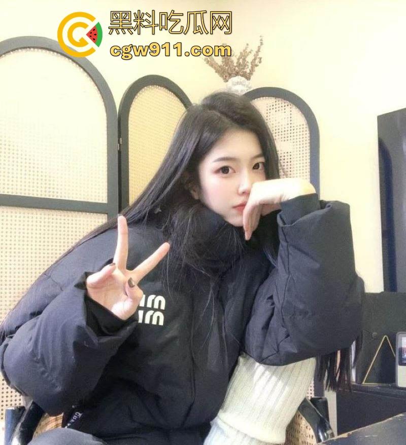 深圳高颜值清纯女神【沈佳颖】下班激情做爱解压,黑丝翘臀骑乘榨精,嫩穴喷汁内射高潮,从疲惫到狂热的转变!-3