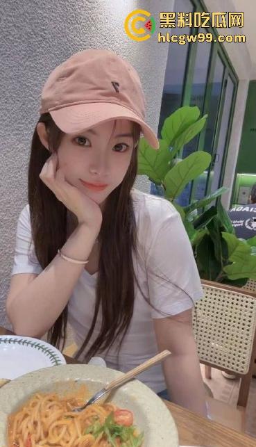 小编推荐！南京艺术学院反差母狗【刘文静】私密视频流出，骚货女神调教日常呻吟声直呼顶不住！-2