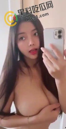 大一岁娇嫩的学生妹全裸自拍流出！外表清纯 私下超级反差！也算是一个小尤物了-5