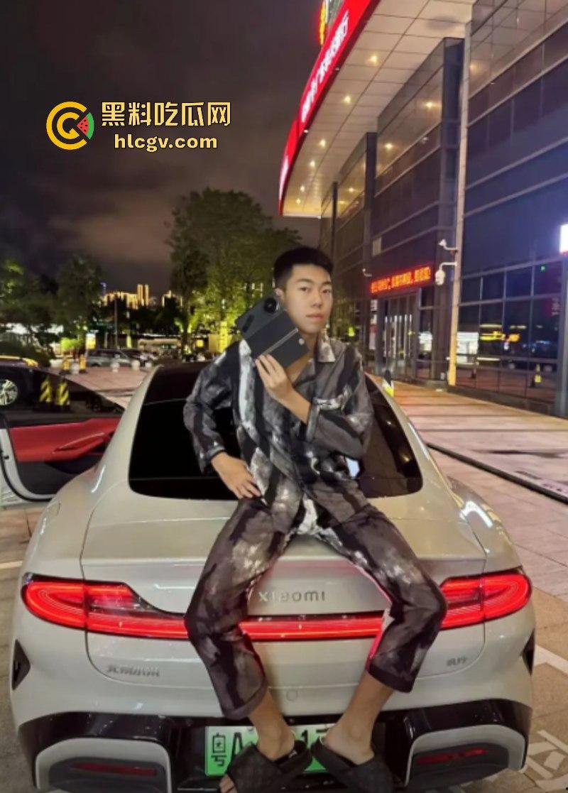 抖音忘川 44W粉丝抖音博主 真名【刘瀚阳】线下操粉群啪 00后女生视频泄露!-4