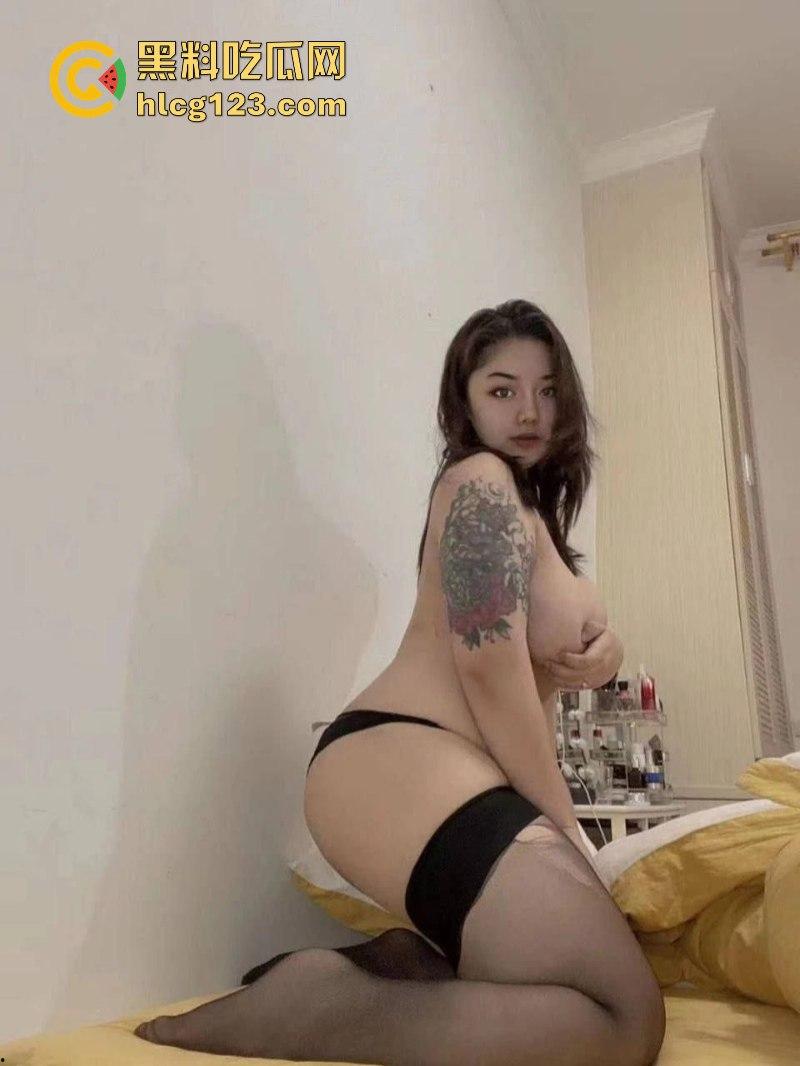 抖音健身博主【旺夫鱼/ 鱼BB】巨乳肥臀大奶牛露脸露点骚拍 奶子真的超级大!-7