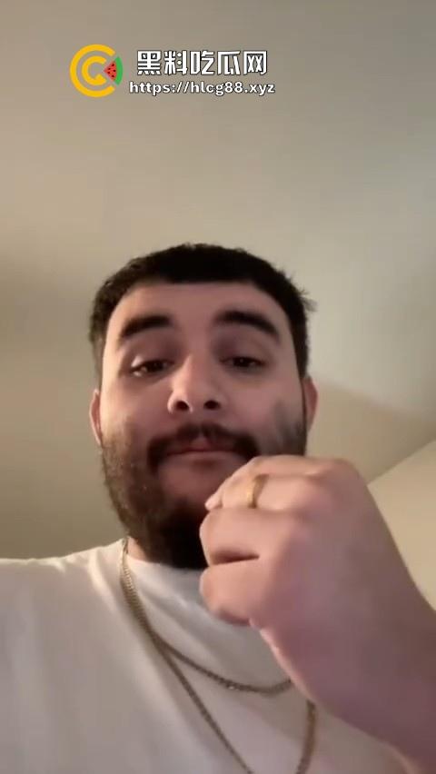 直播界的人才真多 为了礼物直播玩俄罗斯转盘然后死了 真枪实弹 可能就是外国人少的原因!-4