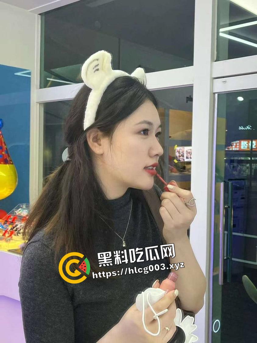 南京外企美女白领 知性美高知反差 婊 傲娇上司被干到哭 精彩私拍被下属流出-2