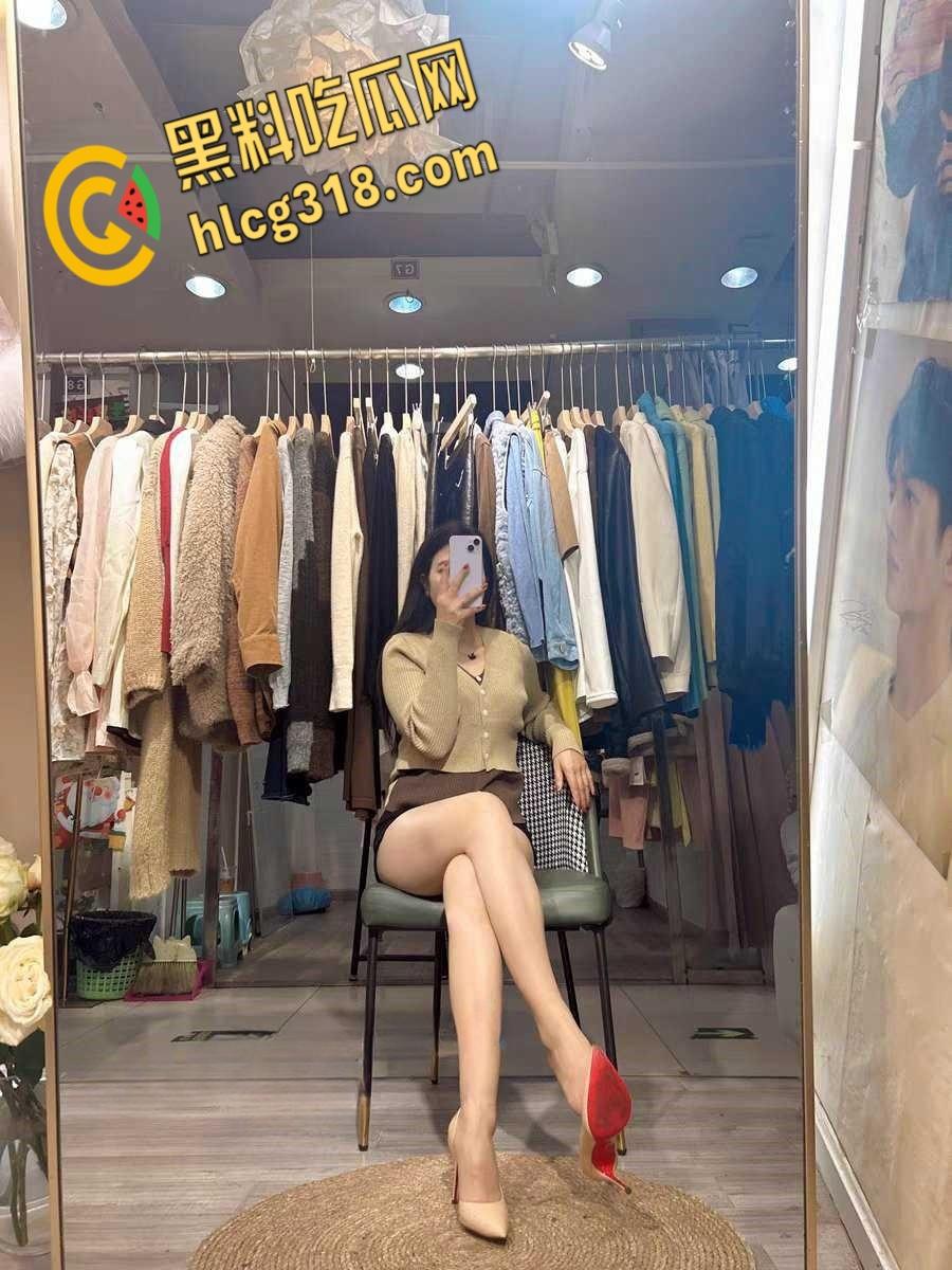 万人疯求 ! 185大屌运动员【Vissstaaaas】,约炮极品大长腿御姐,镜前爆操高颜黑丝高跟女神 !-2